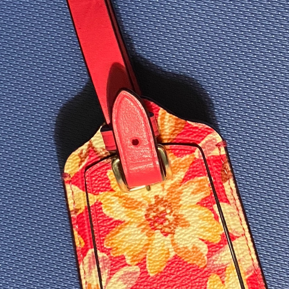 Coach Luggage Tag with Vintage Daisy Script 4114 Orange Multi